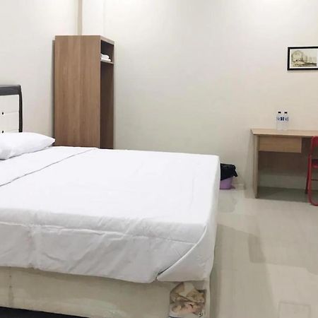 The Galton Hotel Baubau Buitenkant foto