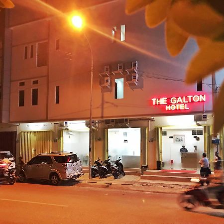 The Galton Hotel Baubau Buitenkant foto